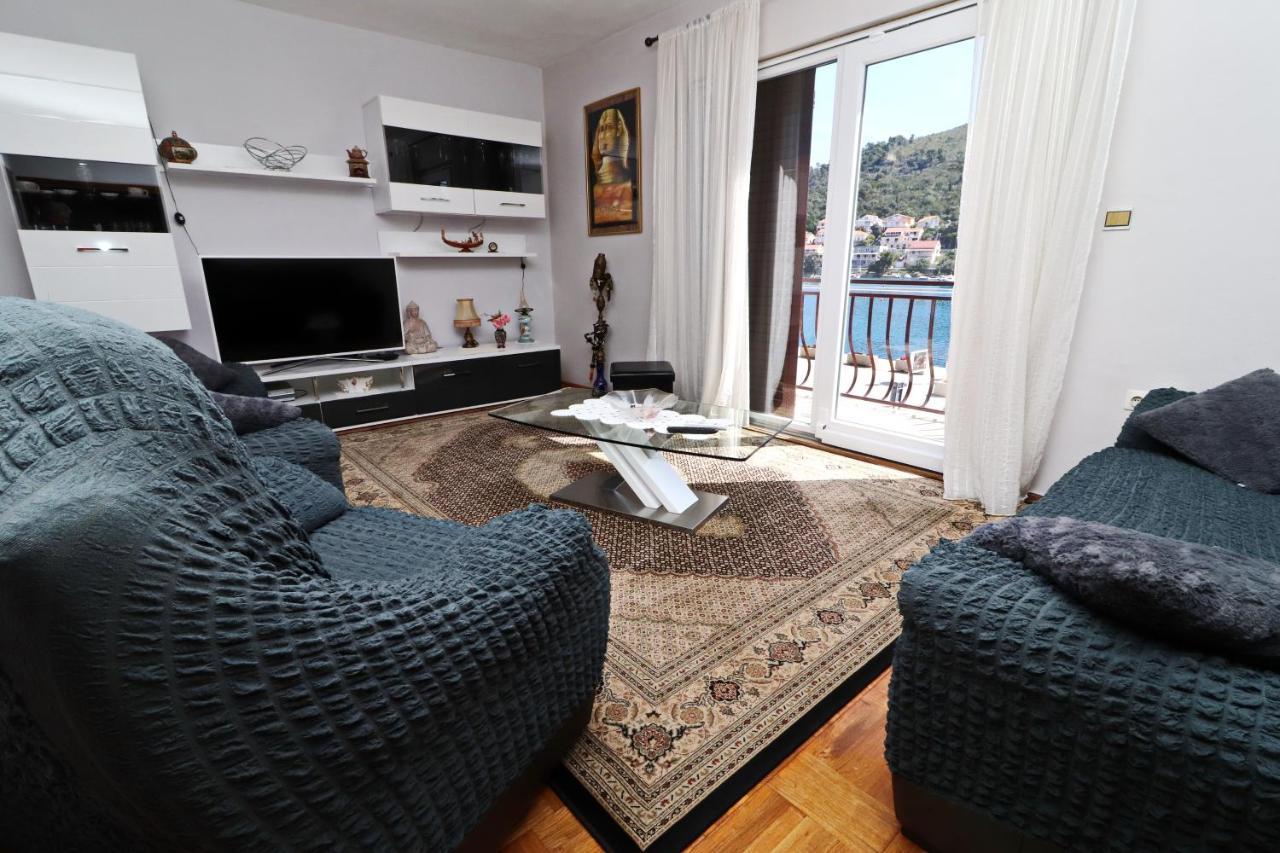 Apartments By The Sea Brna, Korcula - 4463 Bagian luar foto